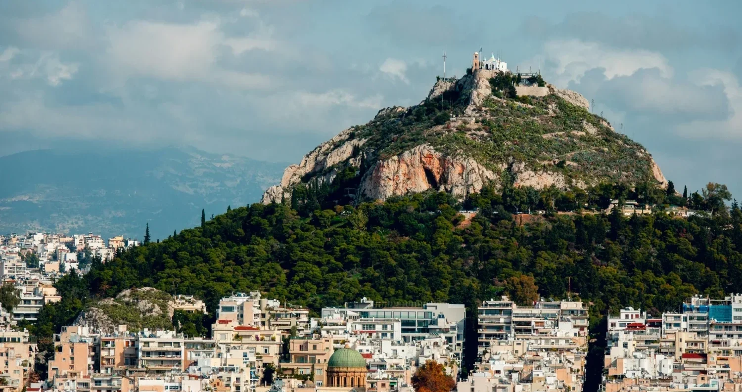 נוף הררי של אתונה